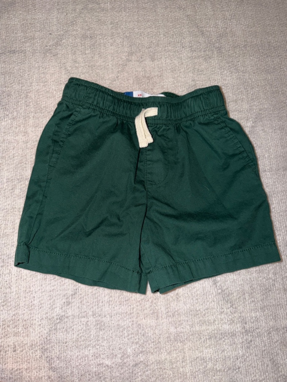 Boys Old Navy Forest Green Dock Shorts with White Drawstring EUC